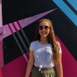 Meet your Posher, Paige